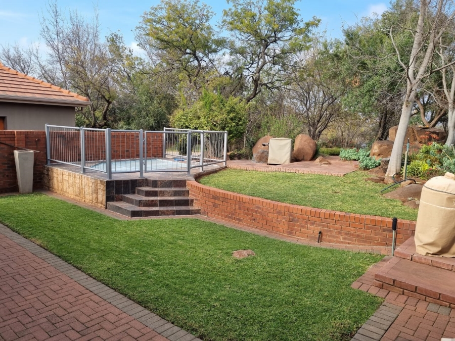 4 Bedroom Property for Sale in Buffelspoort Eco Estate North West